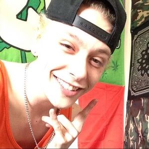 Meet your Posher, Korey